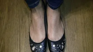 Victoria's Candid Stinky Soles Part 28