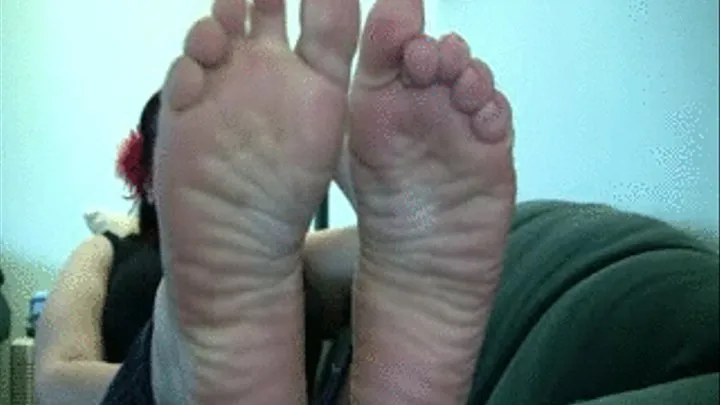 Natalie's Candid Stinky Soles Part 2