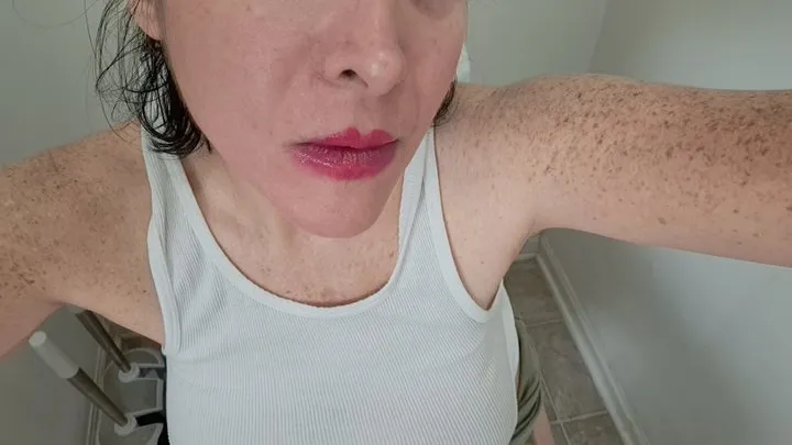 Juicy red lips freckles for days toilet Pee w The Jenna Jones