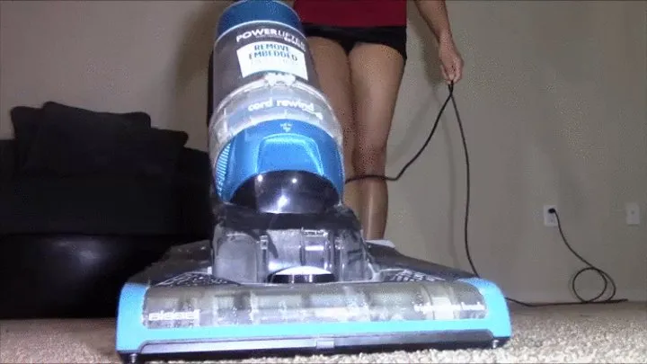 Vacuum giantess