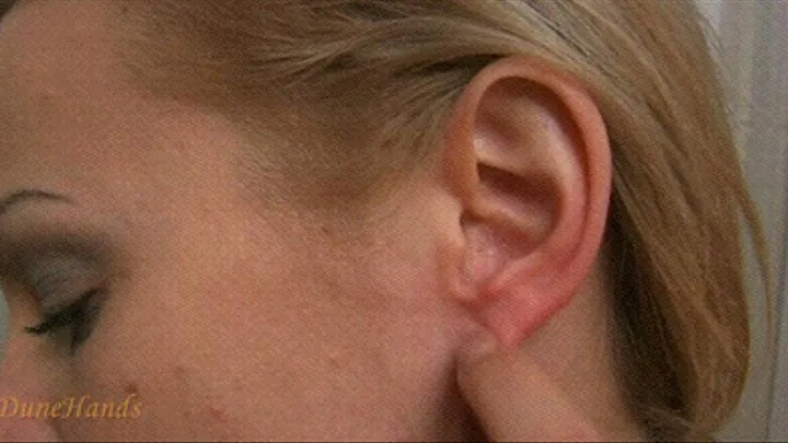 BAMBINA'S EAR