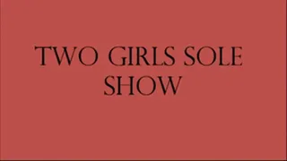 Two girls sole show HD. mp4