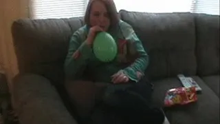 Chloe's first balloon clip