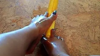 Messy banana smushing Ebony Footjob