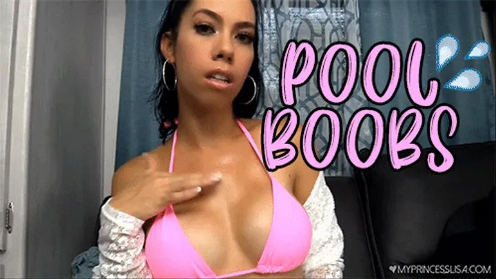 Pool boobs