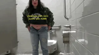 ANNABELLE GODIVA PUBLIC PEE MARCHING AND MAKING ASMR SOUNDS