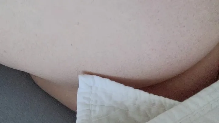 FAT BOTTOMED GIRL BBW IN BED PUP LICKS MY FEET HE LIKES FEET LOL