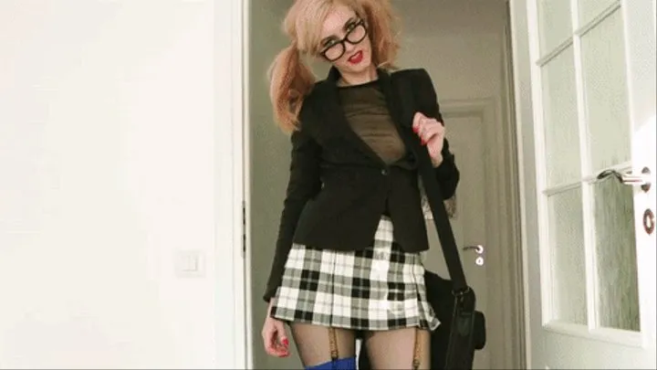 ST TRINIAN 's SCHOOL GIRL DOMINATRIX (chapter3 )