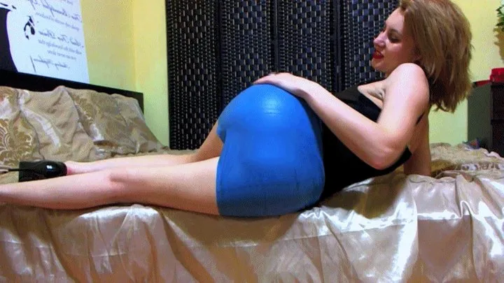 CRAZY FOR MY LATEX BUTT