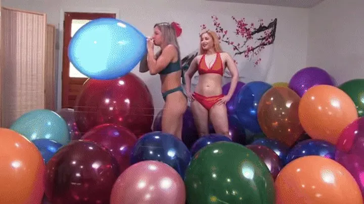 Custom Clip: Lora Cross vs Galas Looner Room Full of Balloons Popping: Big Balloons Are Made To Be Popped!