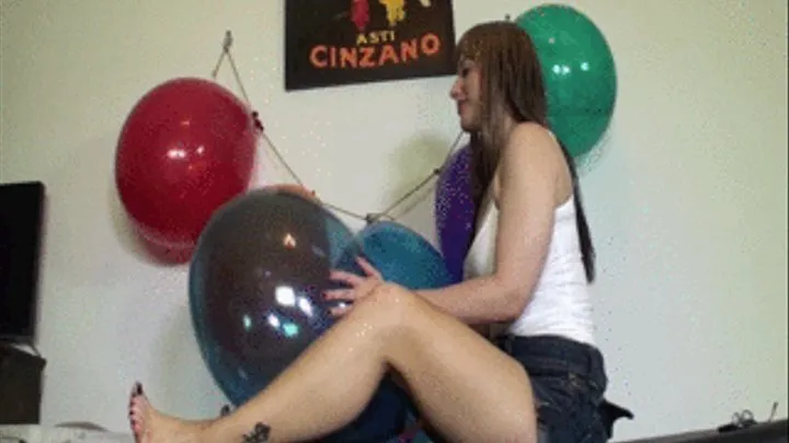 Babysitter Balloons Popping