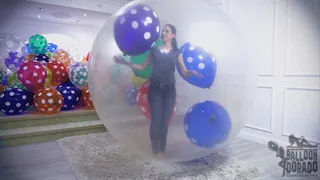Tinchen Helium Q24 Riding inside a Climb in Balloon