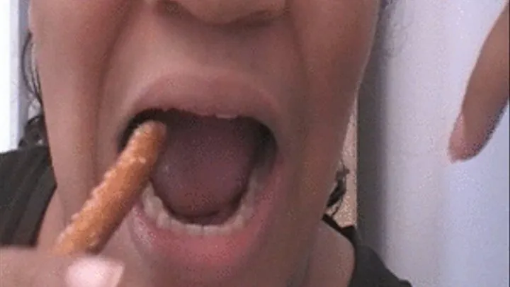 Open Pretzel Chewing- Mouth Fetish