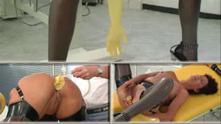 Long rubber gloves: filled with hot pee and inserted anal