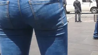 Francesca's ass