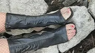 Piedi calze a rete e stivaletti - feet, pantyhose and boots of elisa