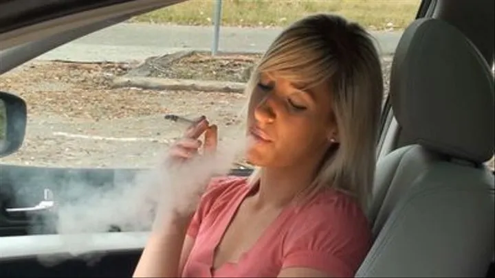 AMBER BLOND SMOKES MARLBORO RED