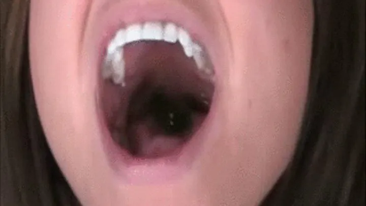 BEST OF: GIRLS SWALLOWING WHOLE GUMMY BEARS * ***