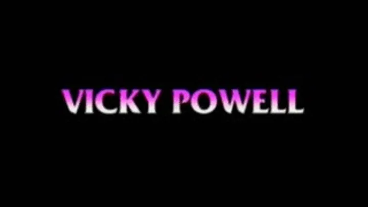 Cheeky Girls, Vicky Powell