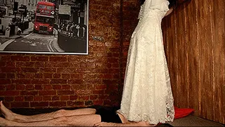 Mrs. Anna - Trampling in Wedding Dress