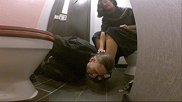 Liliana and Slava - Foot Worship at Public Toilet