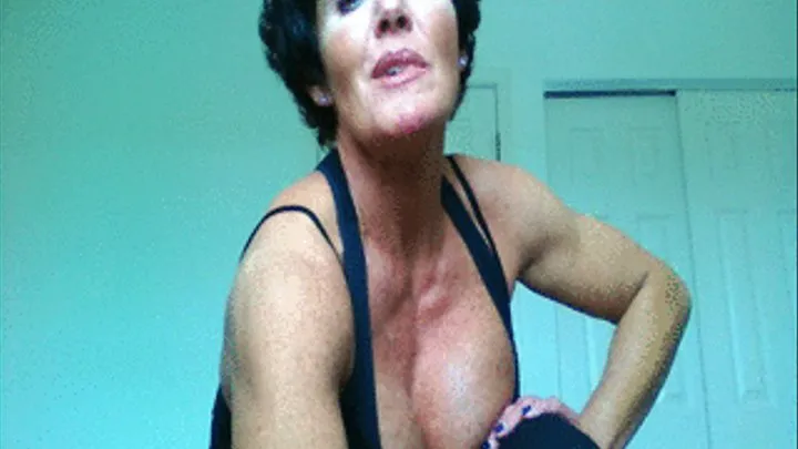 Muscle Goddess Mistress Debbie Topless Wokout NEW!