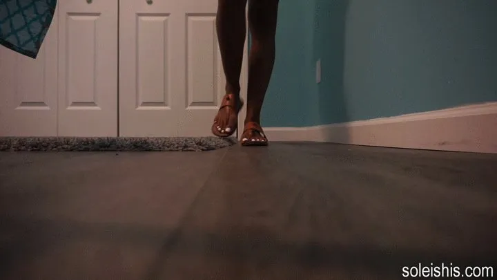 Essence showing off her high arched, curvy and super wrinkled size 9.5 soles from a rear view floor level point of view! Clip 1