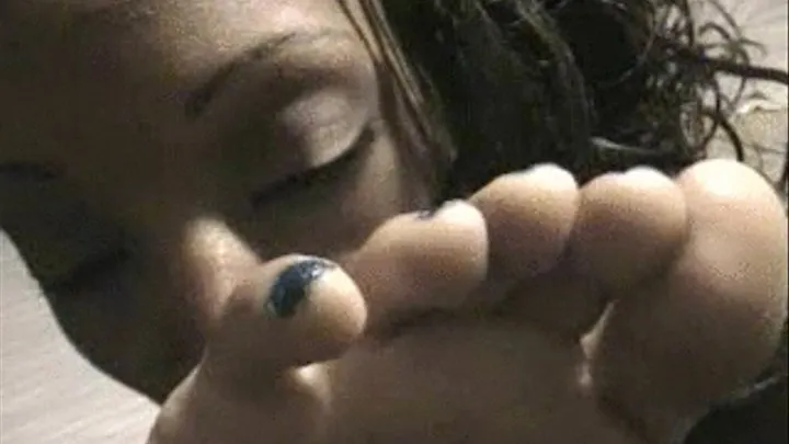 Onyx and Byrd sexy foot worship and foot play 5