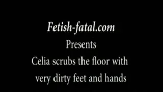 Celia lave le sol tres sale avec ses pieds et ses mains......Celia scrubs the floor with very dirty feet and hands