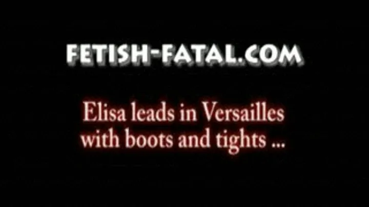 Elisa conduit dans Versailles avec des bottes montantes et collant...Elisa leads in Versailles with boots and tights ...