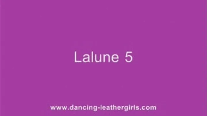 Lalune 5 - Liquid Leatherleggings and Overknees