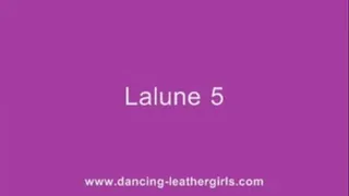 Lalune 5 - Liquid Leatherleggings and Overknees