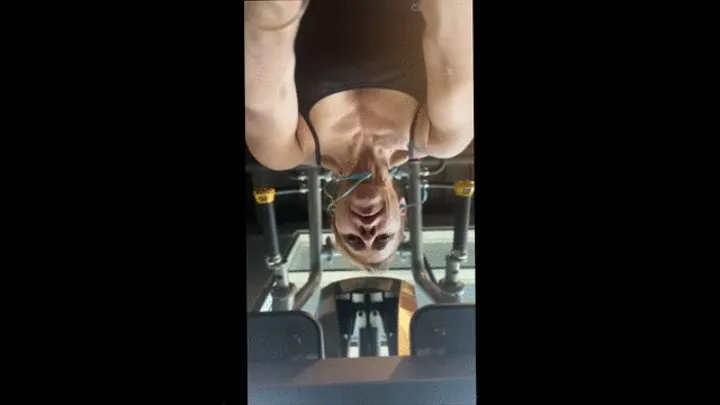 Pull Ups Underneath View Toe Pointing