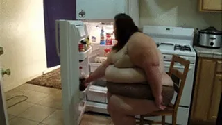 SSBBW Xi Winter - Ice Cream out of the Fridge