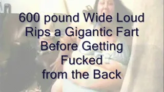 600 lbs. Nickole Pope - Ripping Grotesque Livingroom Farts AND THEN SHE GETS FUCKED FROM THE BACK