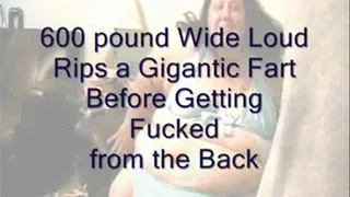 600 lbs. "Nasty" Nickole Pope - Farts in the Livingroom, and then she gets Fucked from the Back