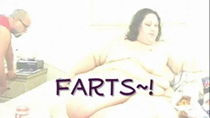 600 lbs. Nickole Pope - Cuts Multiple Farts After Stuffing Her Face with Junk Food