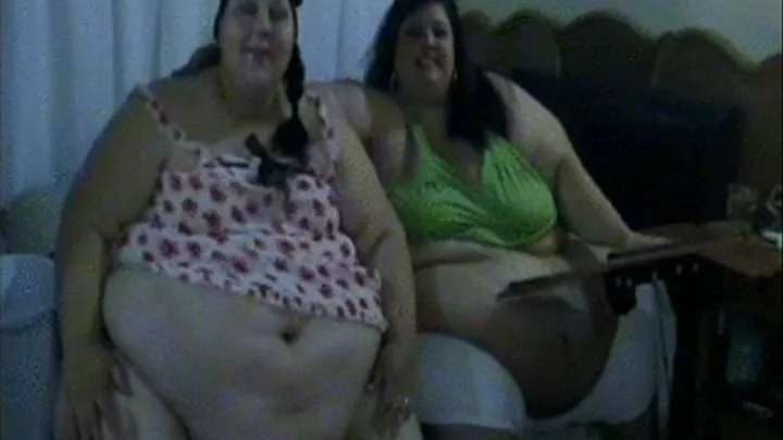 Two 600 pound women in the same room, at the same time