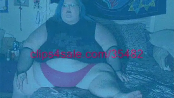 600 Pound Woman: "Sinfully Divine SSBBW" - Merry Christmas