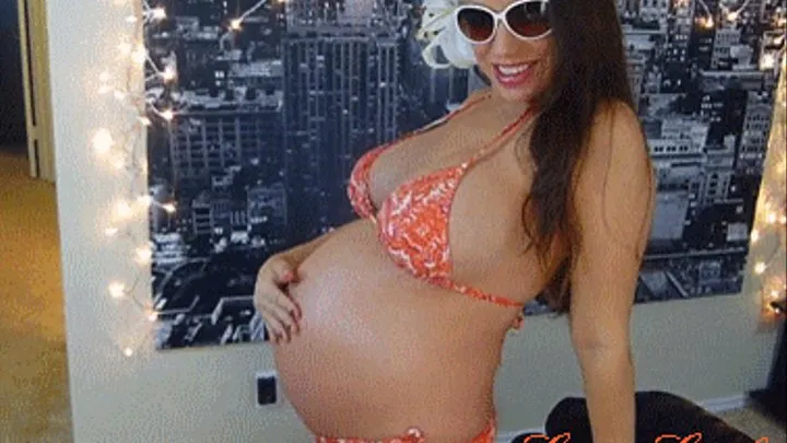 Pregnant And Rocking a Tiny Bikini