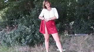 MILF flashing in public