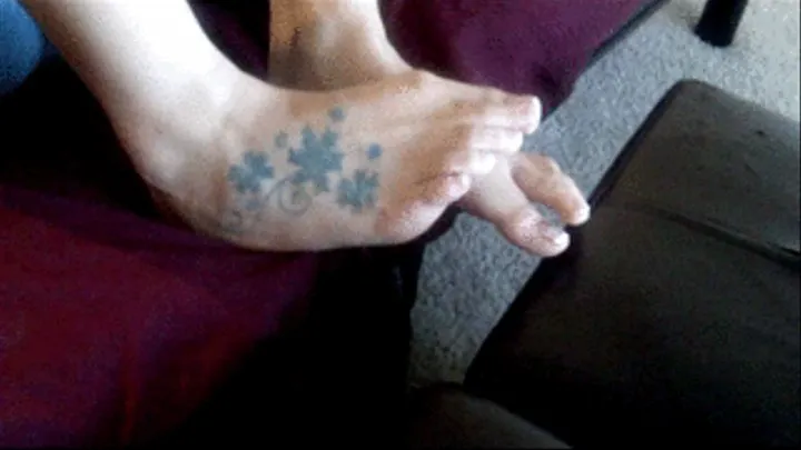 Miss PersuASIAN's Tattooed Feet!!