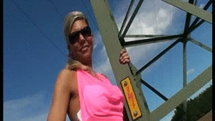 TAMIA CLIMBS A POWER POLE IN 7.5" STILETTOS & PINK MINI DRESS