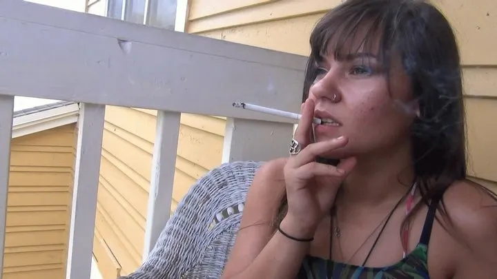 RIO SMOKES HER 120 CIGARETTE