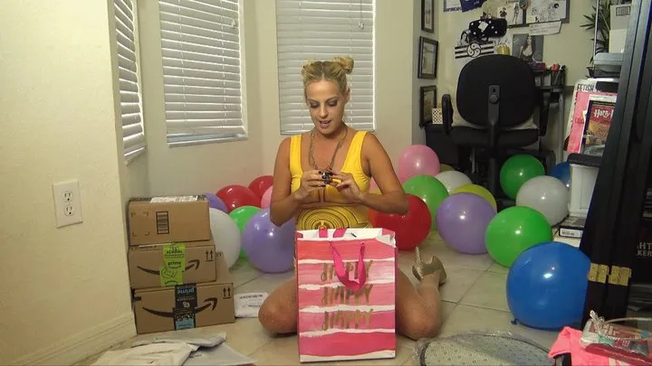 ROXIE RAE'S BIRTHDAY VNA SHOW- PART 3 ( 1080)