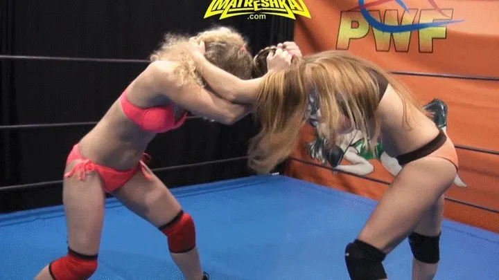 Natali vs Viper HairPulling Pro-Wrestling Fight ( 097)