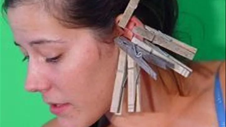 How Mahy Clothes Pins Fit on Summers Ears?