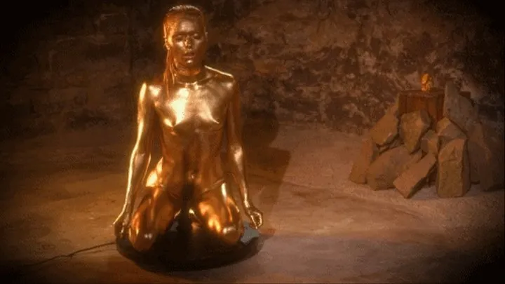 Zoe & The Golden Idol