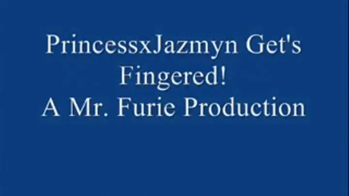 Princessxjazmyn Gets Fingered!