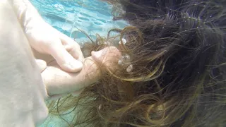 Dave Foxx Gives Underwater Hair Job To Alex Adams